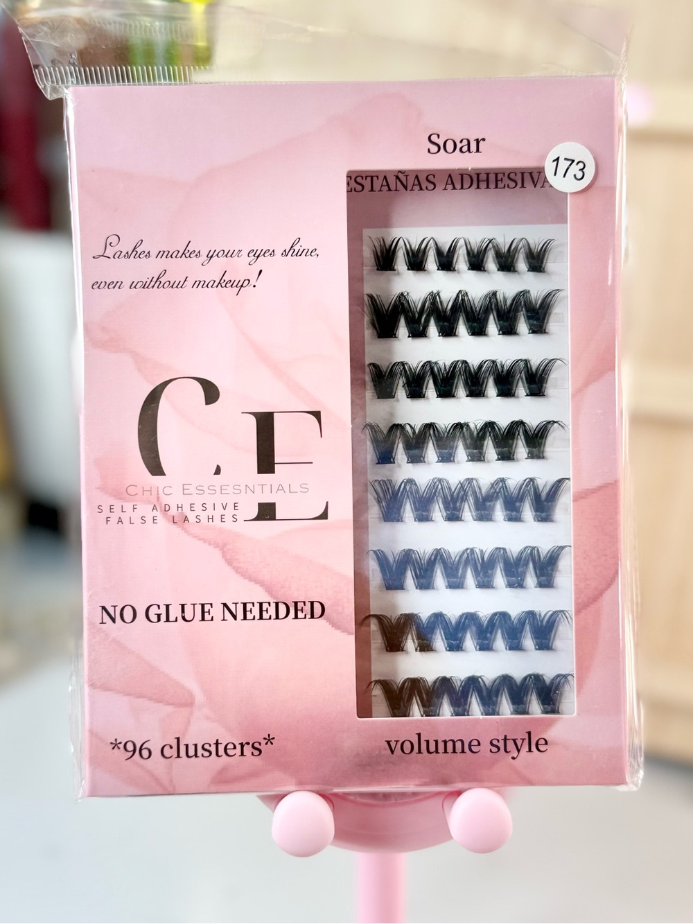 Essentials Soar Self-Adhesive Cluster Lashes - Black